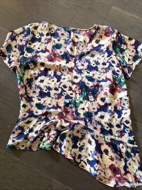 Lauren Ralph Lauren Cream Abstract Multi-Color V-Neck Ruffle Hem Top